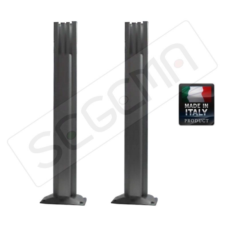 Pair of posts for GIBIDI photocells