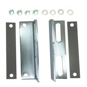 Fixing square spacers for sliding doors 746 and 844 of the FAAC